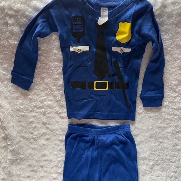 NWT Royal blue Police Officer Cop Outfit 18 months snug fitting - Rabbit Skins - Picture 2 of 2
